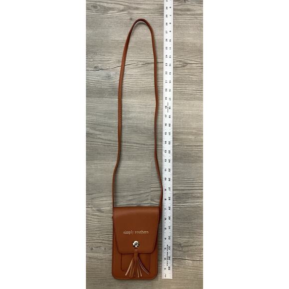 Simply Southern Crossbody Phone Wallet Bag - Picture 6 of 6